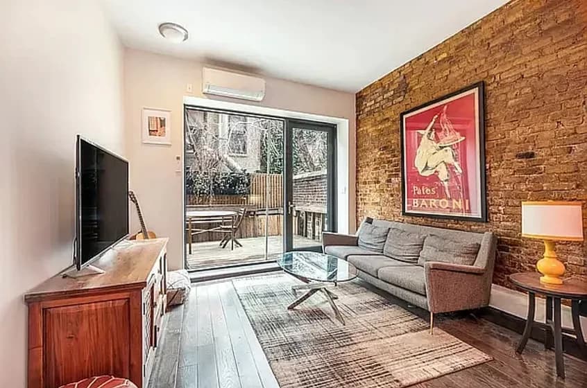 167 Mott Street #B, Manhattan, NY 10013 apartment_living_room 1
