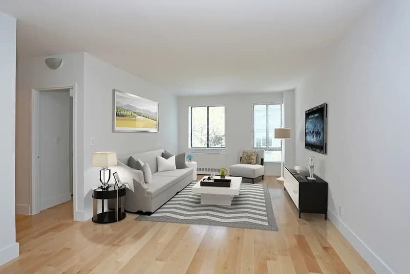 160 Central Park South #915, Manhattan, NY 10019 apartment_living_room 1