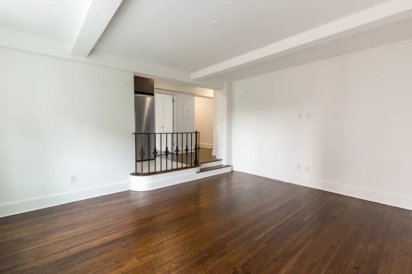1080 Amsterdam Ave #304, Manhattan, NY 10025 apartment_living_room 1