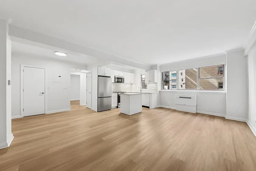 85 East End Avenue #10G, Manhattan, NY 10028 apartment_living_room 1