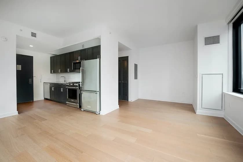 21 West End Avenue #1211, Manhattan, NY 10023 apartment_kitchen 1