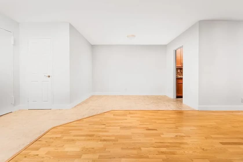 3000 Ocean Parkway #15P, Brooklyn, NY 11224 apartment_living_room 1