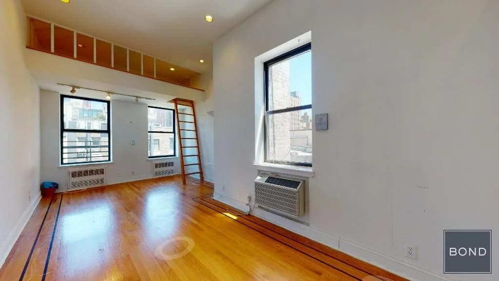 246 West 22 Street #22, Manhattan, NY 10011 1