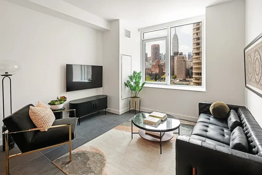 200 East 39 Street #1602, Manhattan, NY 10016 apartment_living_room 1
