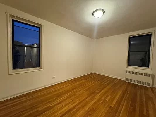 201 Brighton 1 Road #5-F, Brooklyn, NY 11235 apartment_living_room 1