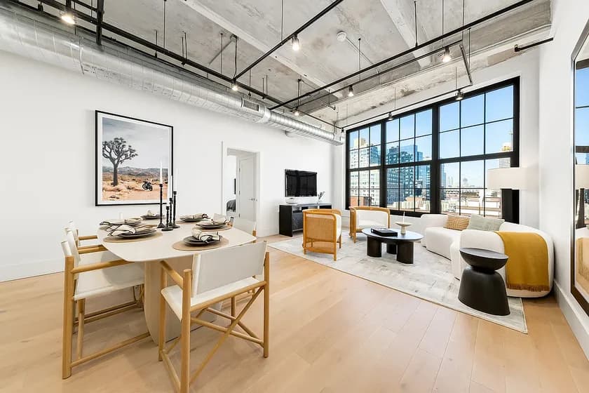 475 Kent Avenue #408, Brooklyn, NY 11249 apartment_living_room 1