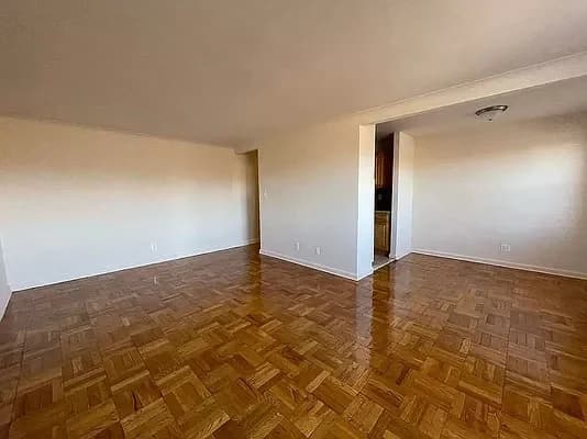 166-05 Highland Avenue #4T, Queens, NY 11432 apartment_living_room 1