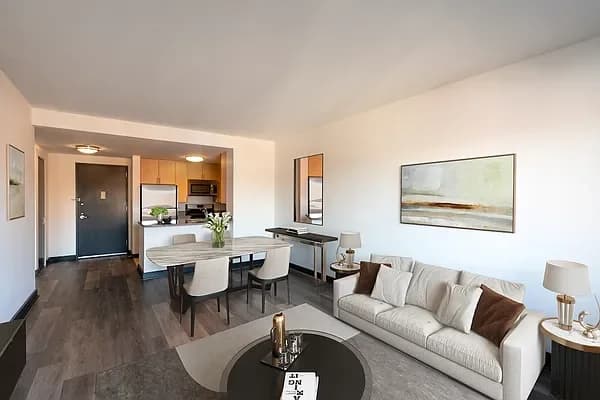 153-30 89 Ave #1022, Queens, NY 11432 apartment_living_room 1