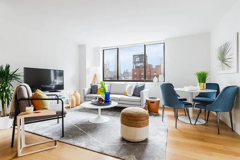 43 West 16 Street #7A, Manhattan, NY 10011 apartment_living_room 1